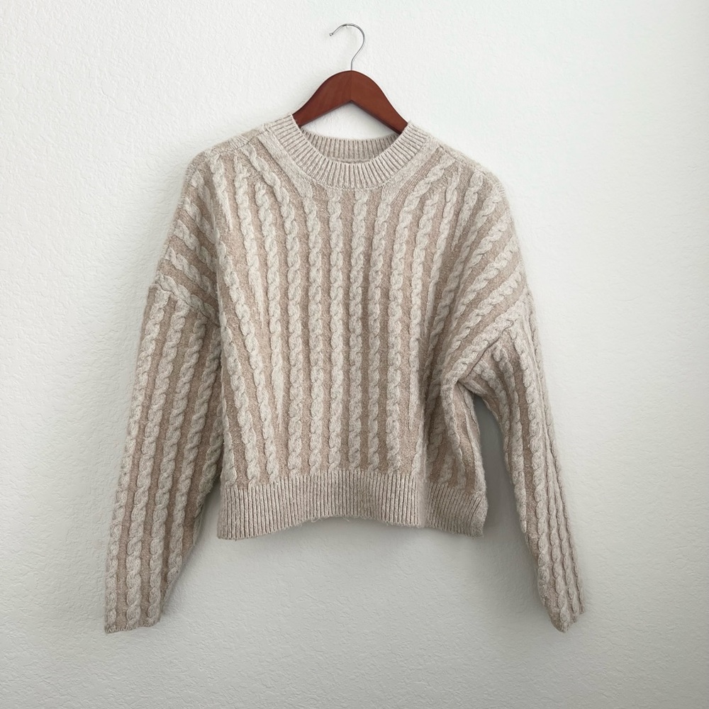 HOUSE OF HARLOW 1960 Sweater